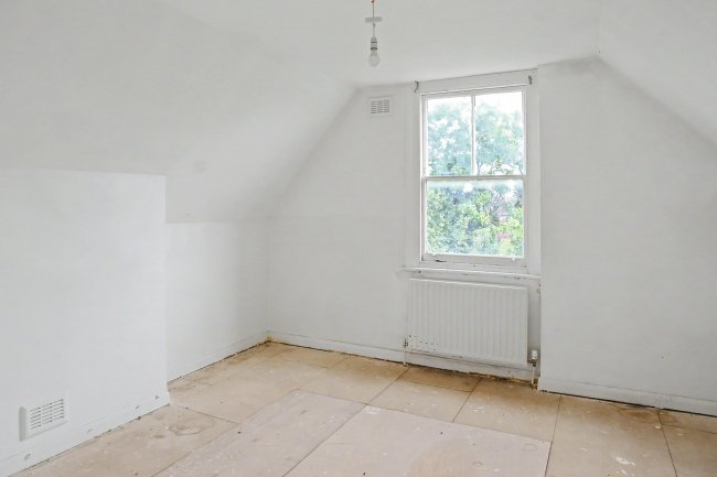 37c Craven Park, Harlesden, London, NW10 8ST 1
