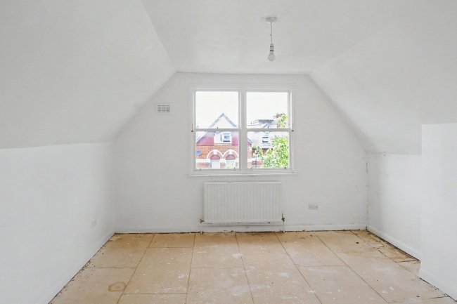 37c Craven Park, Harlesden, London, NW10 8ST 1