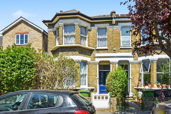 Flat B, 54 Mount Pleasant Road, Hither Green, London, SE13 6RQ 10