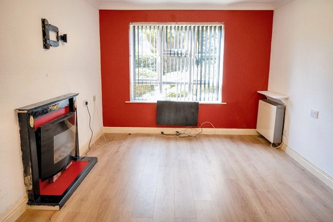 Flat 2 Woodlands, The Spinney, Leeds, LS17 6TQ 7