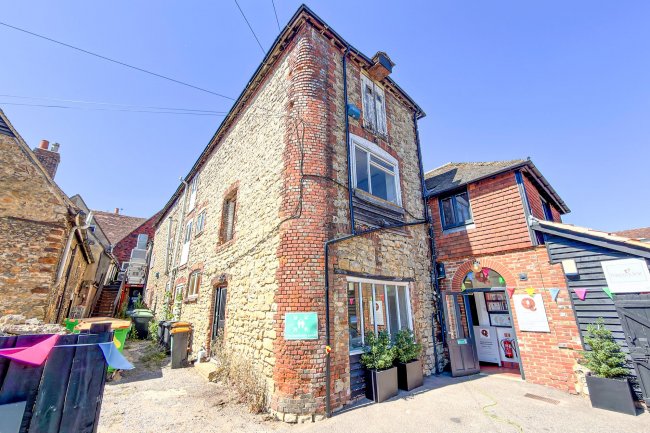 Swan Mill, 10a Swan Street, West Malling, ME19 6LP 9
