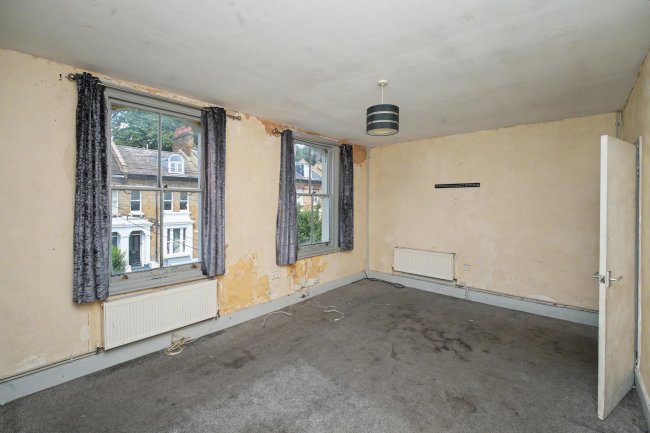 8B Cressingham Road, Lewisham, London, SE13 5AG 5