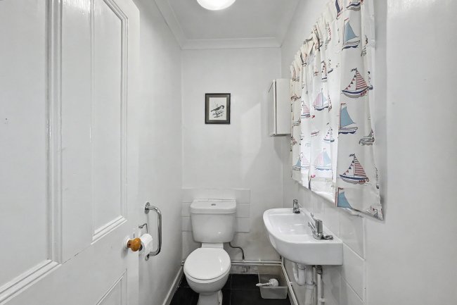 9 Wellington Road, St. Dennis, Saint Austell, PL26 8BN 3