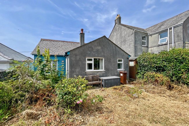9 Wellington Road, St. Dennis, Saint Austell, PL26 8BN 3