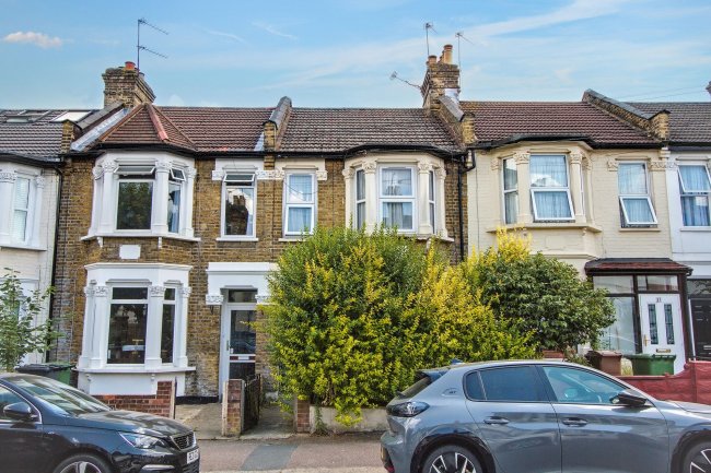 Ground Floor Flat, 53 Carnarvon Road, Leyton, E10 6DW 7