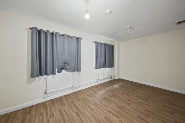 River House, 70 Junction Road, Andover SP10 3QX 3