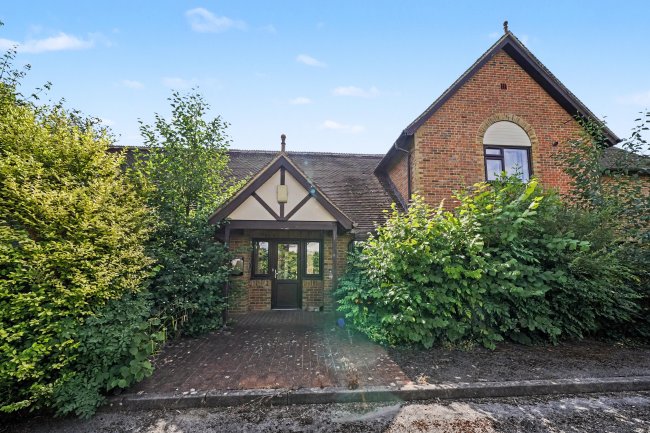 River House, 70 Junction Road, Andover SP10 3QX 3