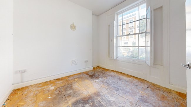 Flat B, 16 Huntingdon Street, Islington, London, N1 1BS 5