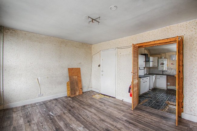Flat C, 1 Prince George Road, Hackney, London, N16 8DL 6