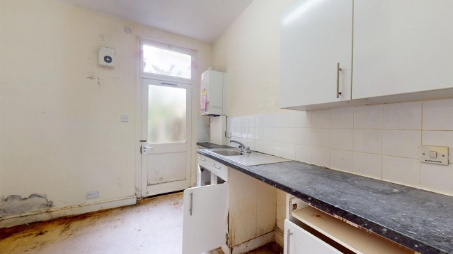 33A Rosebery Avenue, Manor Park, London, E12 6PY 3