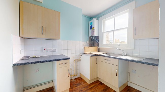 Flat B, 58 Leswin Road, Stoke Newington, London, N16 7NH 6