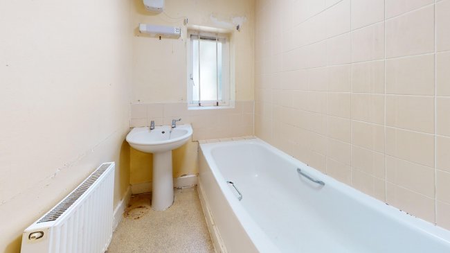 Flat B, 18 Grosvenor Avenue, Highbury, London, N5 2NR 3