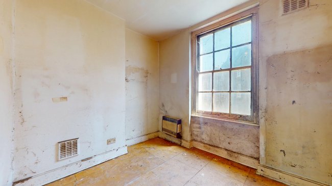 Flat B, 12 Danbury Street, Islington, London, N1 8JU 9