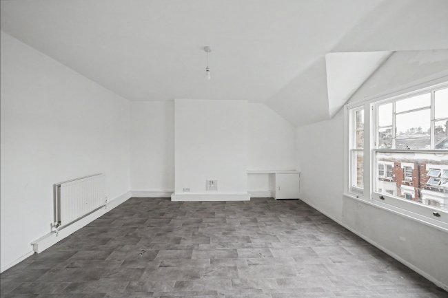 8C Gascony Avenue, Kilburn, London NW6 4NA 9