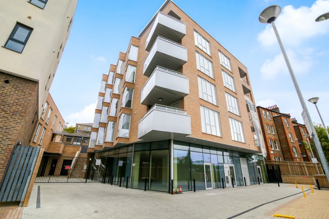 Units 1 & 2, Fairway House, 38 Clyde Terrace, London SE23 3EH 7