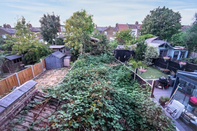 5 Pretoria Road, Chingford, London, E4 7HA 6