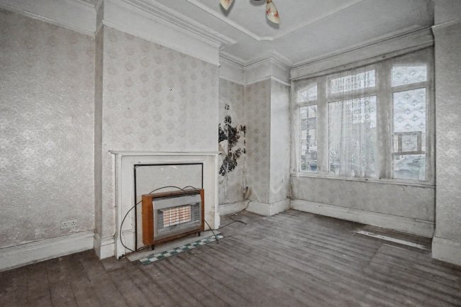 5 Pretoria Road, Chingford, London, E4 7HA 6