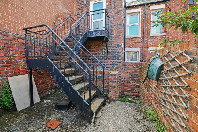 95 Eglesfield Road, South Shields, Tyne And Wear, NE33 5PU 3