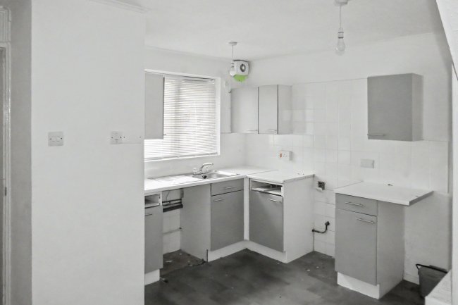 47 Turnfield, Ingol, Preston, Lancashire, PR2 7DJ 10