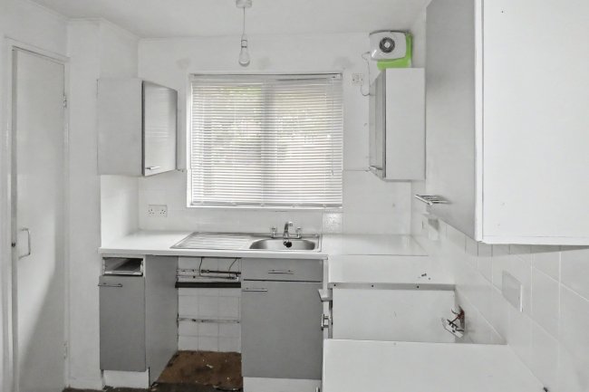 47 Turnfield, Ingol, Preston, Lancashire, PR2 7DJ 10