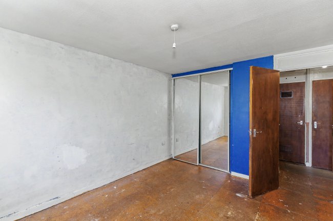 11 Swale Path, Bedford, Bedfordshire, MK41 7XS 6