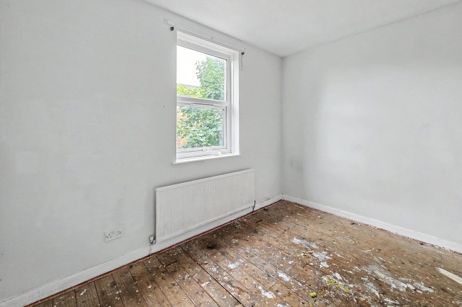 Flat 2, 5 Curzon Avenue, Victoria Park, Manchester, Greater Manchester, M14 5PU 4