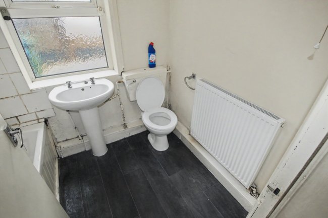 7 Second Avenue, Goole, East Yorkshire, DN14 6JG 9