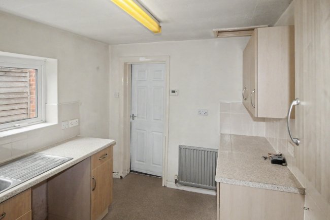 7 Second Avenue, Goole, East Yorkshire, DN14 6JG 9