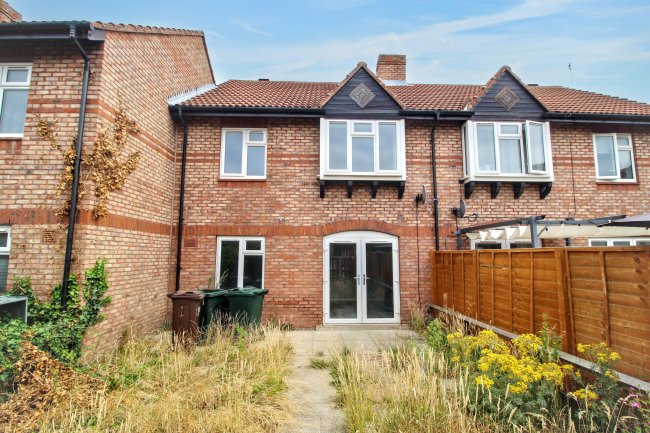33 Kent Road, Selby, North Yorkshire, YO8 4YF 8