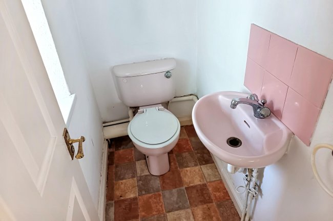 60 Lower Kewstoke Road, Worle, Weston Super Mare, Avon, BS22 9JX 5