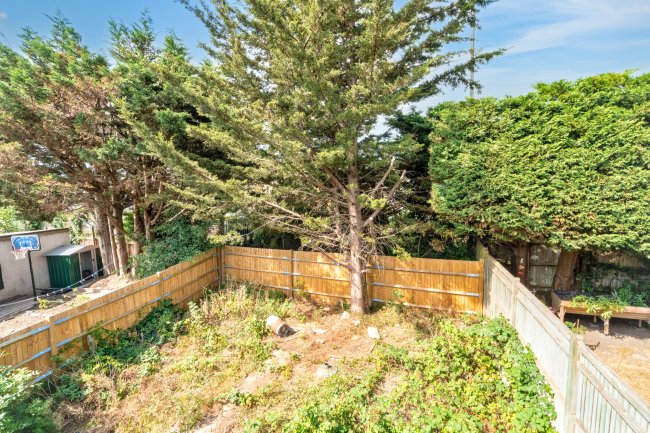 57 Percival Road, Eastbourne, East Sussex, BN22 9JN 4