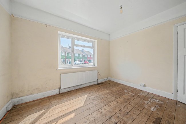 57 Percival Road, Eastbourne, East Sussex, BN22 9JN 4