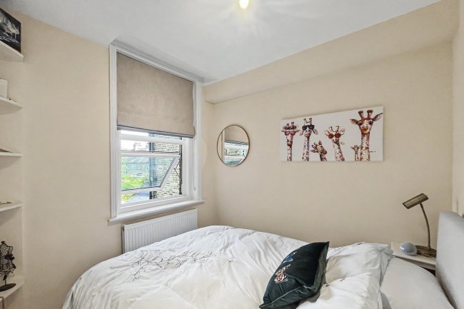 Flat 3, 221 Lower Mortlake Road, Richmond, London, TW9 2LN 5