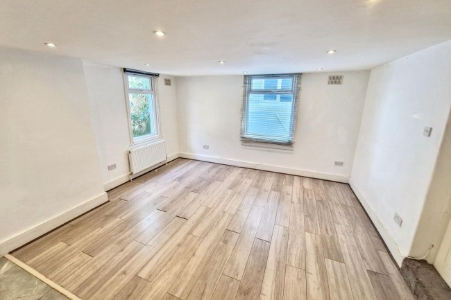 3a Finsbury Road, Brighton, BN2 9UU 3
