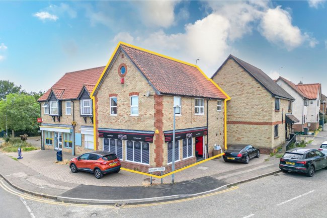 1 Anson Close, South Woodham Ferrers, Chelmsford, CM3 5YJ 2
