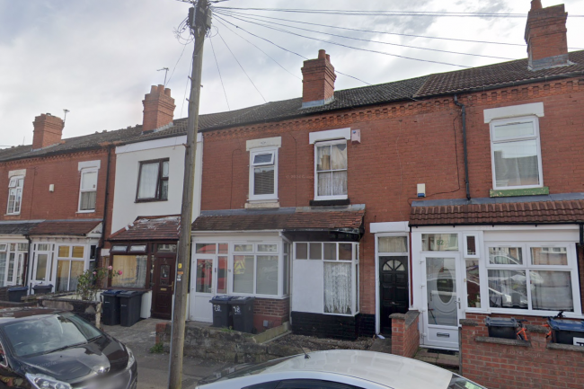 80 Solihull Road, Birmingham, B11 3AG 3