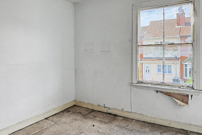 80 Solihull Road, Birmingham, B11 3AG 2