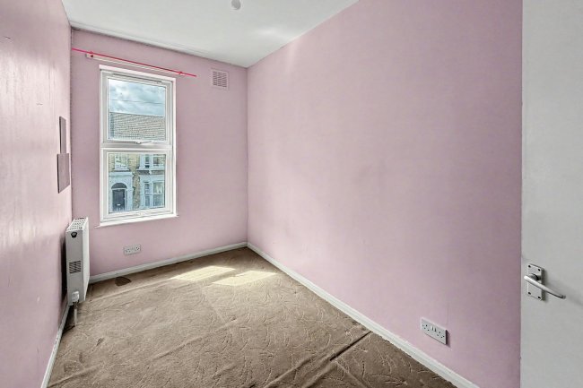 First Floor Flat, 44 Leybourne Road, Leytonstone, London, E11 3BT 7