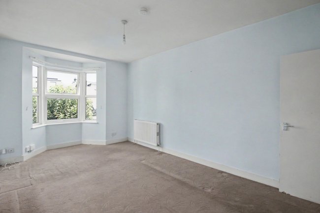 First Floor Flat, 44 Leybourne Road, Leytonstone, London, E11 3BT 7