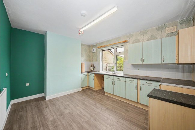 3 Lancaster Avenue, Urmston, Manchester, M41 0ZD 5