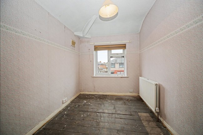 3 Lancaster Avenue, Urmston, Manchester, M41 0ZD 5