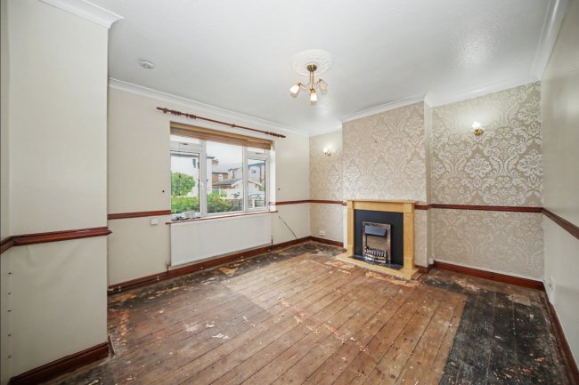 3 Lancaster Avenue, Urmston, Manchester, M41 0ZD 5
