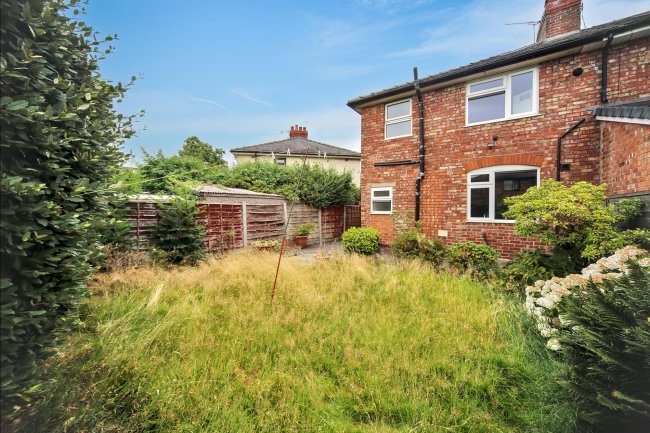 3 Lancaster Avenue, Urmston, Manchester, M41 0ZD 5