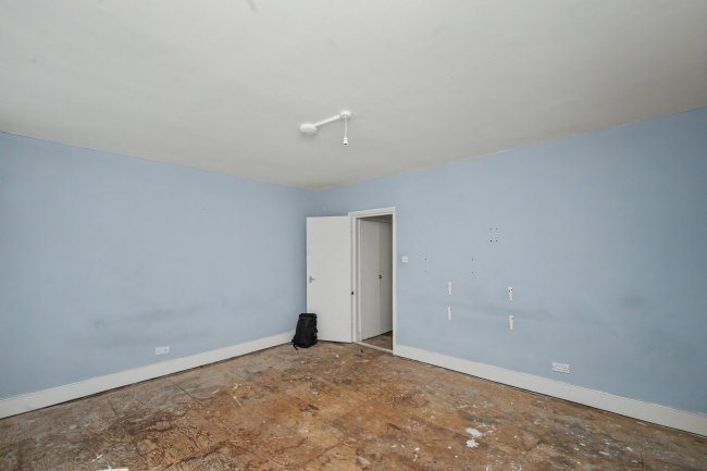 Flat C, 67 Shakespeare Road, London, SE24 0LA 8