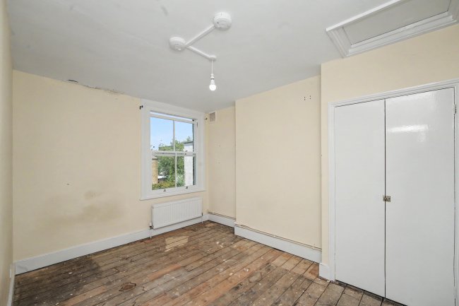 Flat C, 67 Shakespeare Road, London, SE24 0LA 8