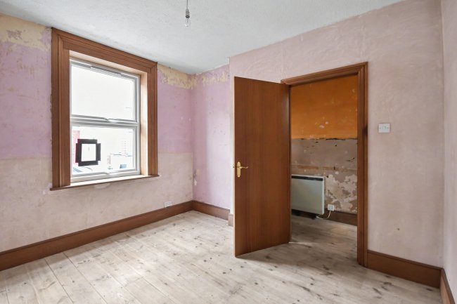 5 Cross View, Alphington, Exeter EX2 8SL 5