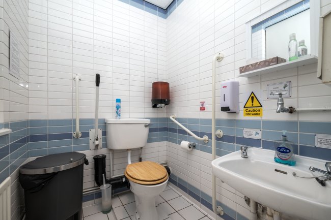 4 Theobald Court, Theobald Street, Borehamwood, WD6 4RN 4