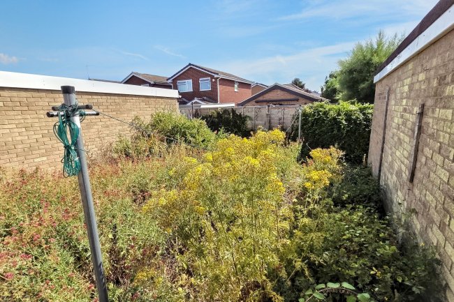 2 Welbeck Grove, Bingham, Nottingham, NG13 8RF 1