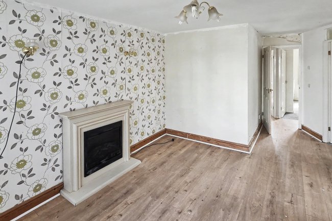 2 Welbeck Grove, Bingham, Nottingham, NG13 8RF 1