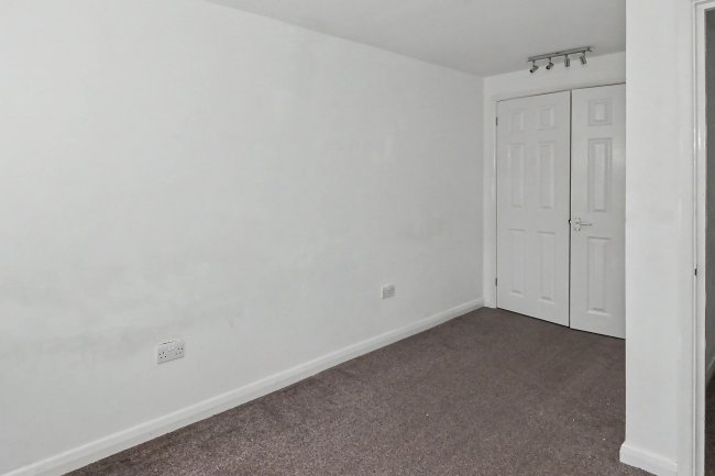 58 Park Road, Ramsgate CT11 9TJ 5